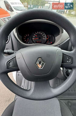 Грузопассажирский фургон Renault Master 2015 в 