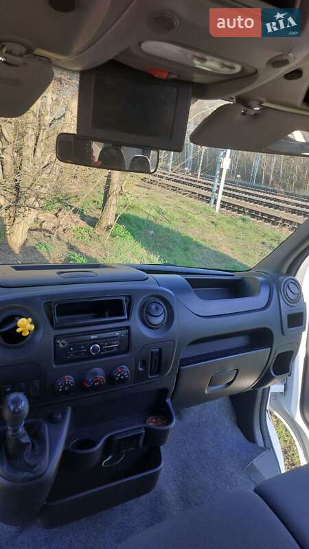 Грузовой фургон Renault Master 2018 в Дубно