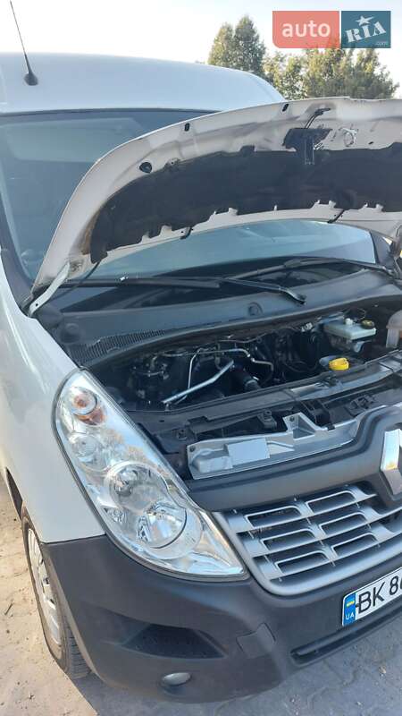 Грузовой фургон Renault Master 2018 в Дубно