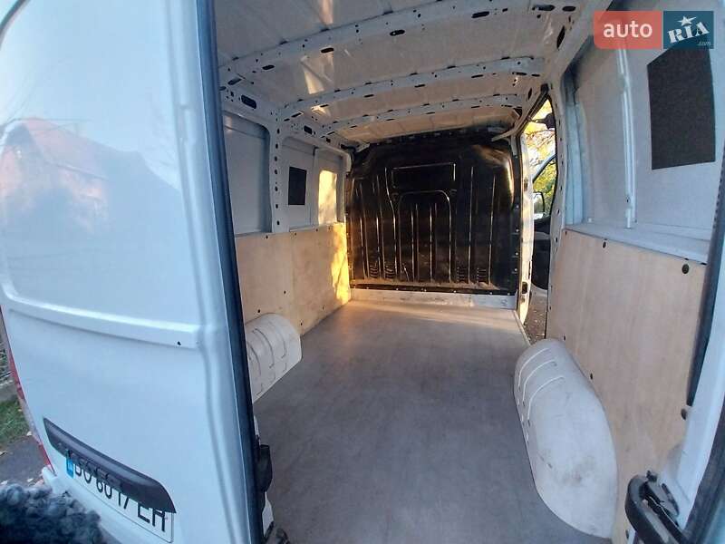 Грузовой фургон Renault Master 2017 в Бережанах фото 2 Грузовой фургон Renault Master 2017 в Бережанах