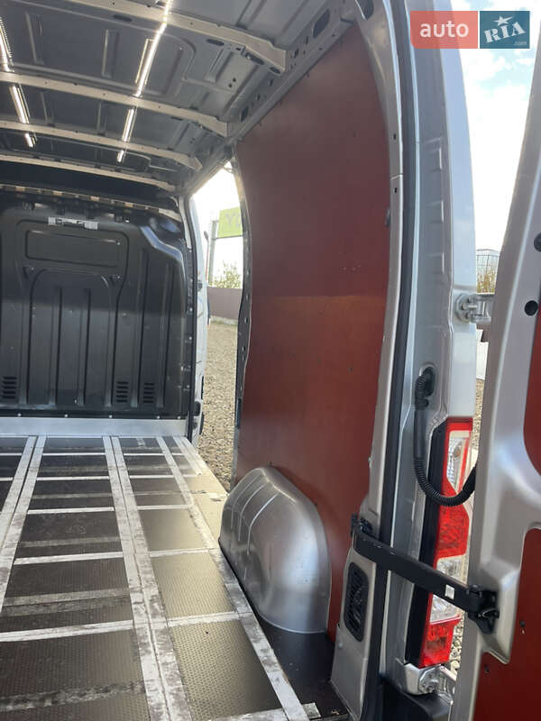 Грузовой фургон Renault Master 2017 в Львове фото 35 Грузовой фургон Renault Master 2017 в Львове