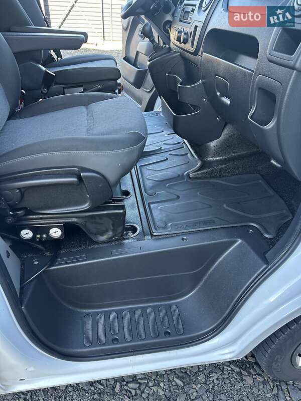 Тентованый Renault Master 2018 в Ковеле фото 19 Тентованый Renault Master 2018 в Ковеле