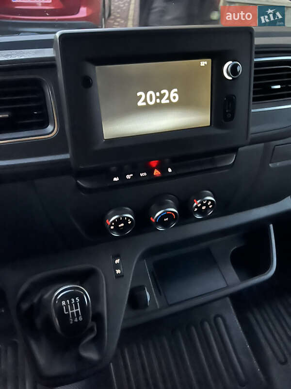 Грузовой фургон Renault Master 2020 в Тернополе