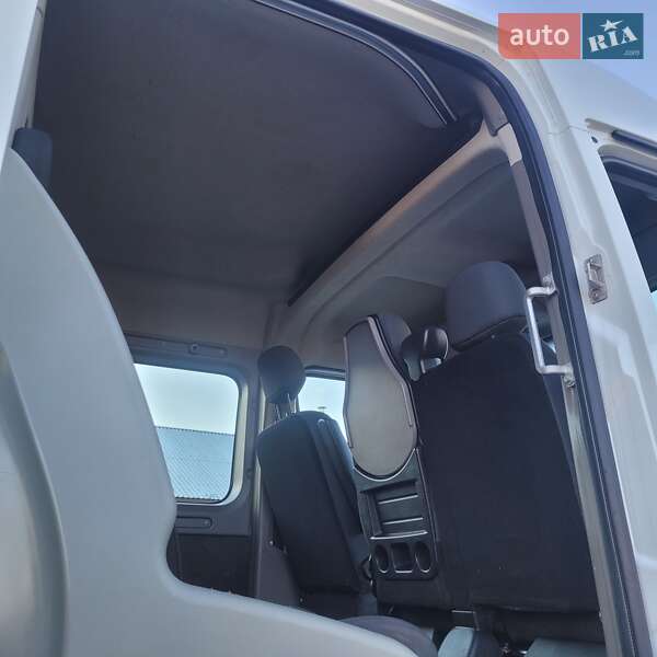 Микроавтобус Renault Master 2017 в Луцке фото 33 Микроавтобус Renault Master 2017 в Луцке
