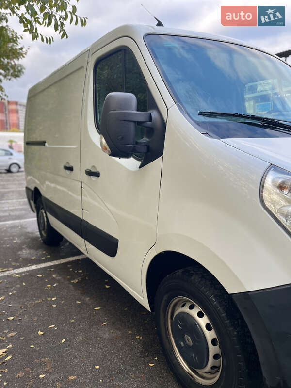 Грузовой фургон Renault Master 2017 в Днепре