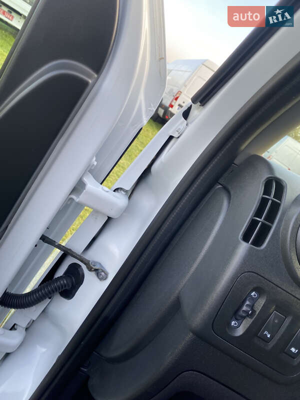 Грузовой фургон Renault Master 2018 в Дубно