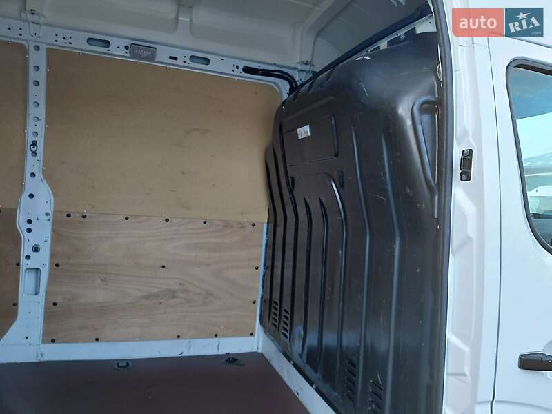 Грузовой фургон Renault Master 2020 в Ивано-Франковске фото 26 Грузовой фургон Renault Master 2020 в Ивано-Франковске