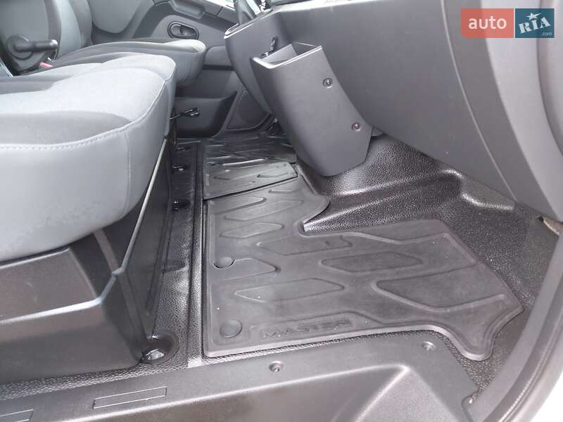 Грузовой фургон Renault Master 2020 в Ивано-Франковске фото 52 Грузовой фургон Renault Master 2020 в Ивано-Франковске