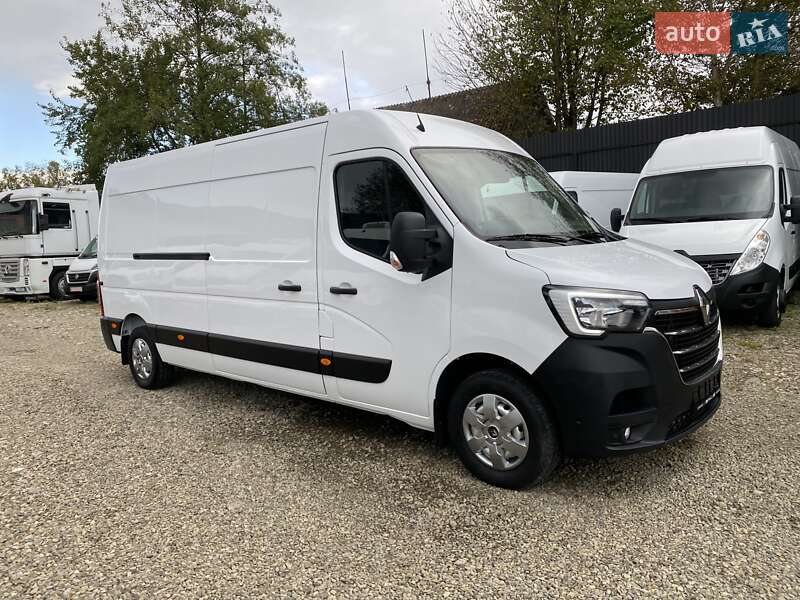 Грузовой фургон Renault Master 2021 в Хусте
