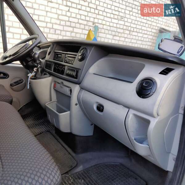 Грузовой фургон Renault Master 2008 в Бердичеве фото 12 Грузовой фургон Renault Master 2008 в Бердичеве