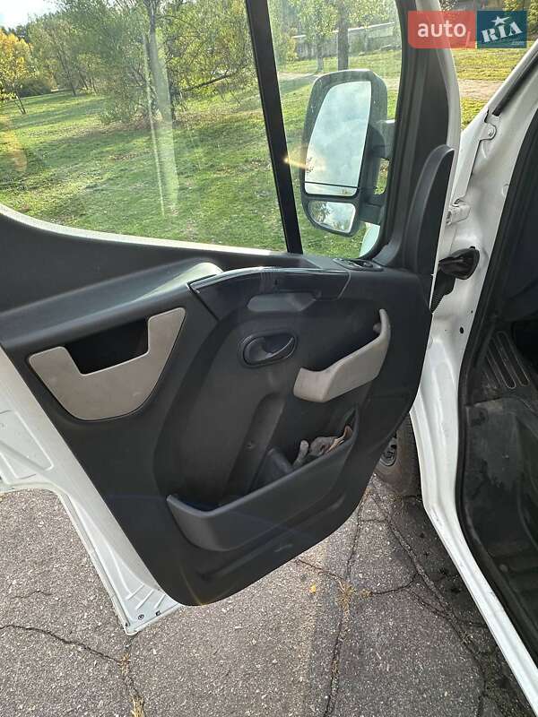 Грузовой фургон Renault Master 2013 в Каменском фото 16 Грузовой фургон Renault Master 2013 в Каменском