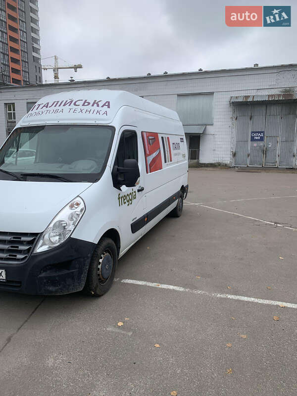 Грузовой фургон Renault Master 2012 в Киеве