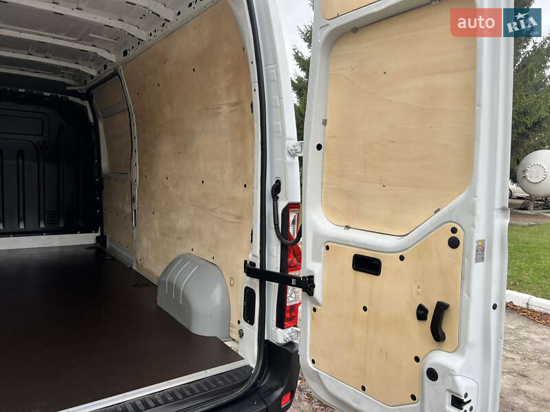Грузовой фургон Renault Master 2017 в Бердичеве фото 33 Грузовой фургон Renault Master 2017 в Бердичеве