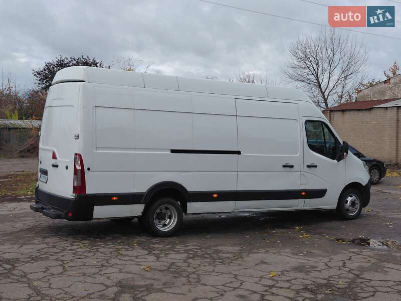 Грузовой фургон Renault Master 2015 в Желтых Водах