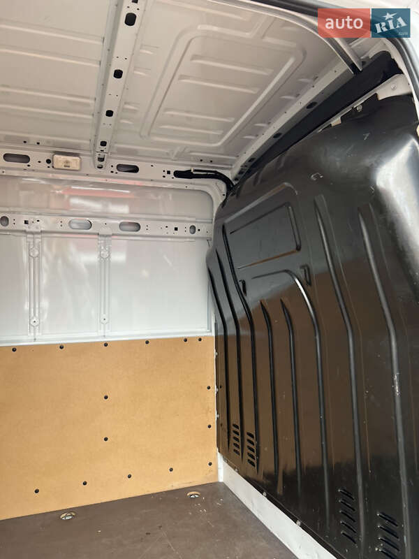 Грузовой фургон Renault Master 2019 в Тернополе фото 22 Грузовой фургон Renault Master 2019 в Тернополе
