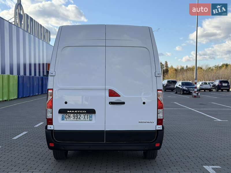 Грузовой фургон Renault Master 2023 в Дубно