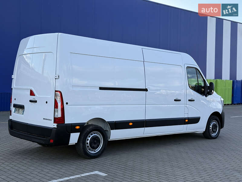 Грузовой фургон Renault Master 2023 в Дубно