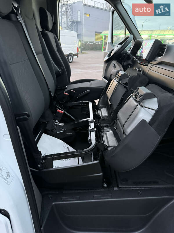 Вантажний фургон Renault Master 2022 в Києві