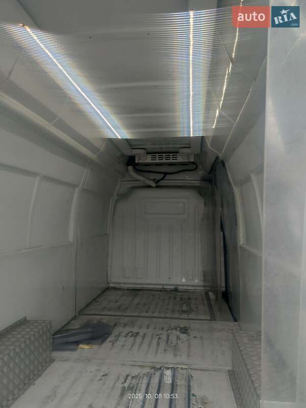 Грузовой фургон Renault Master 2021 в Николаеве