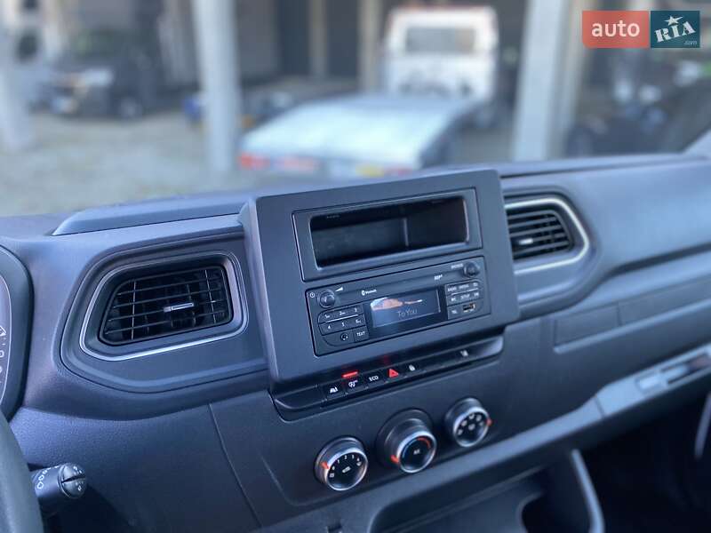 Платформа Renault Master 2020 в Хусті