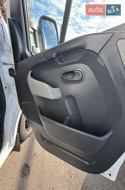 Грузовой фургон Renault Master 2018 в Киеве