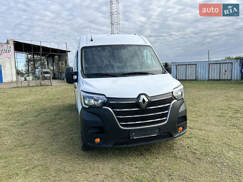 Грузовой фургон Renault Master 2023 в Стрые