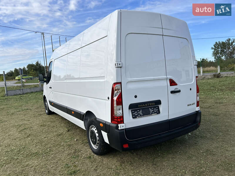 Грузовой фургон Renault Master 2023 в Стрые
