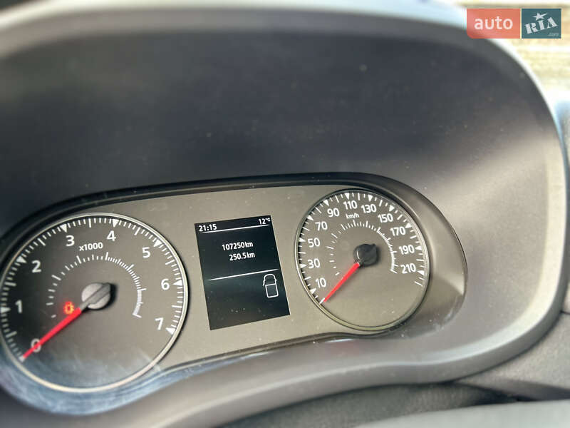 Грузовой фургон Renault Master 2023 в Стрые