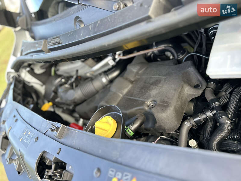 Грузовой фургон Renault Master 2023 в Стрые