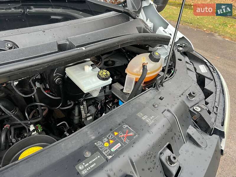 Тентованый Renault Master 2021 в Киеве фото 93 Тентованый Renault Master 2021 в Киеве