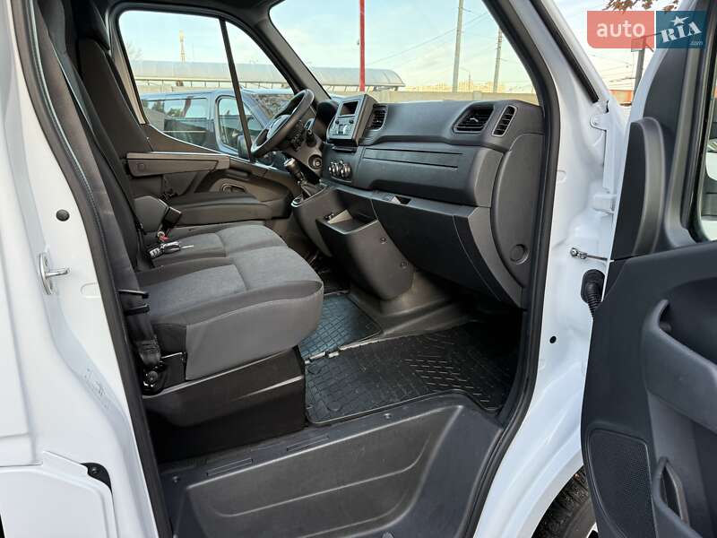 Грузовой фургон Renault Master 2021 в Одессе