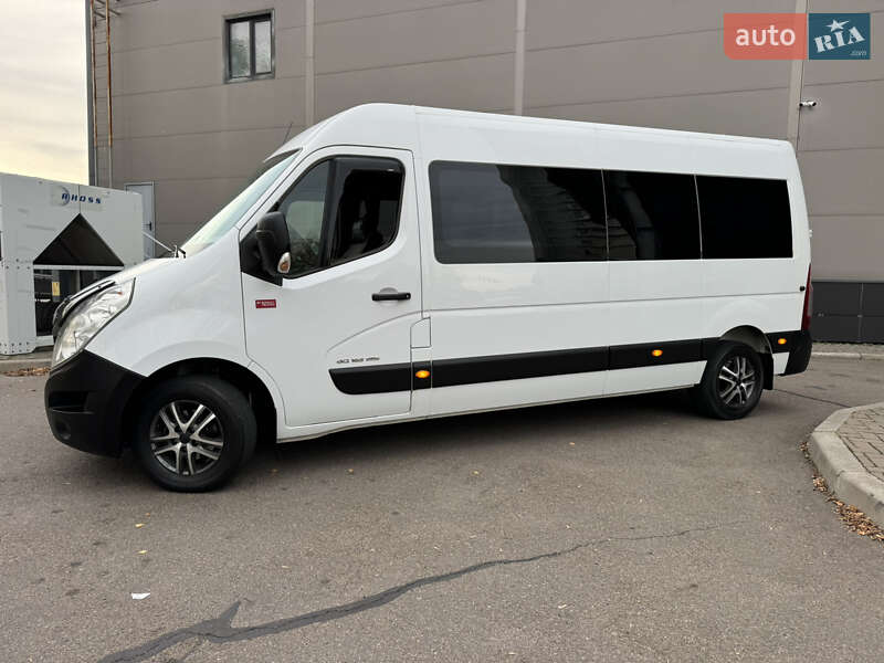 Микроавтобус Renault Master 2015 в Киеве