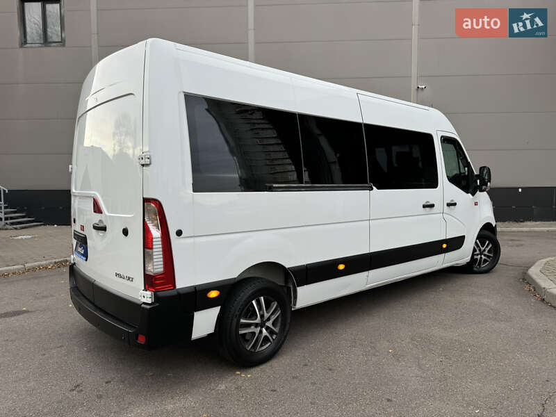 Микроавтобус Renault Master 2015 в Киеве