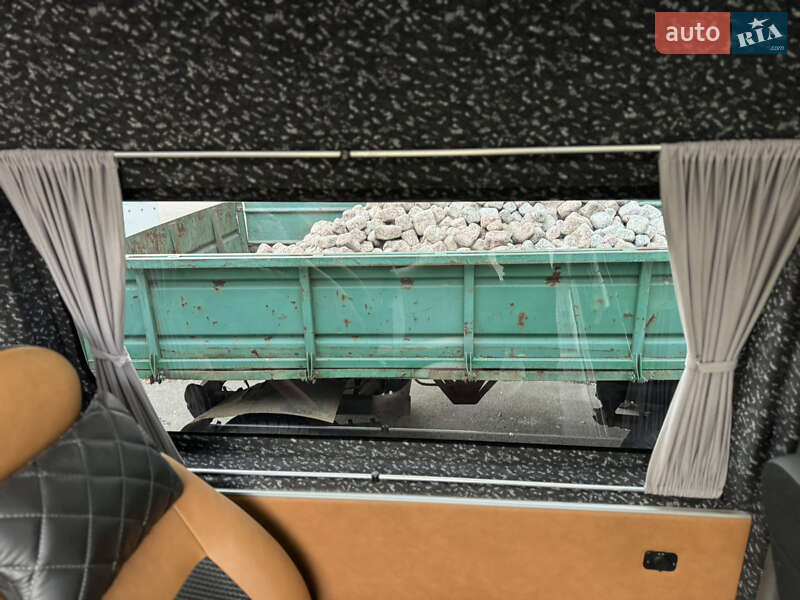 Микроавтобус Renault Master 2015 в Киеве