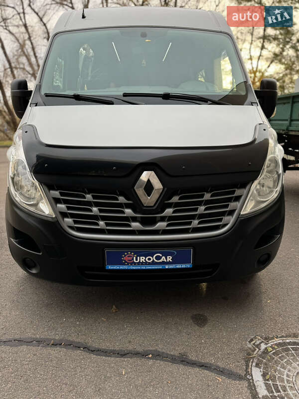 Микроавтобус Renault Master 2015 в Киеве