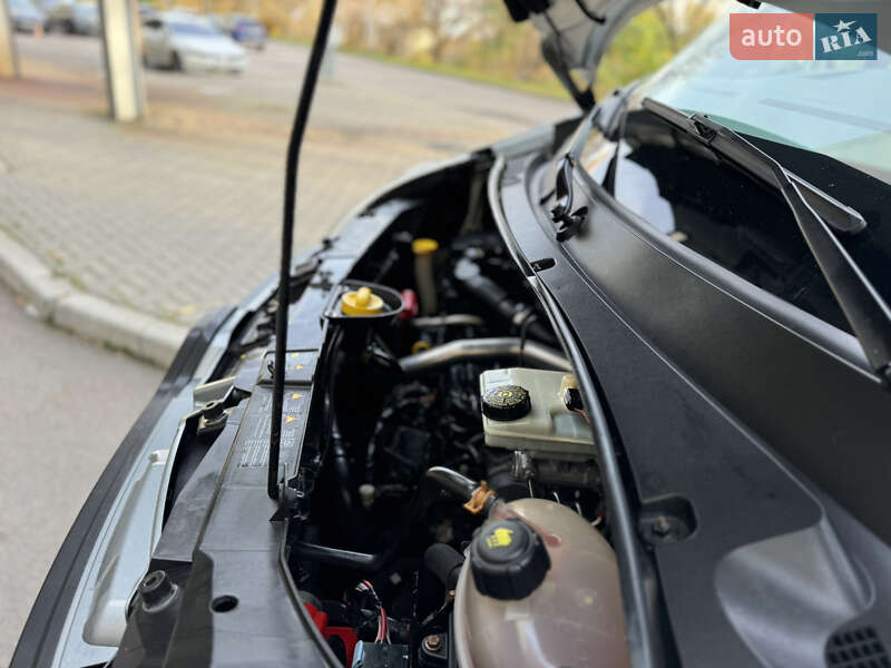 Микроавтобус Renault Master 2015 в Киеве