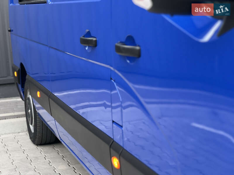 Вантажний фургон Renault Master 2020 в Дубні