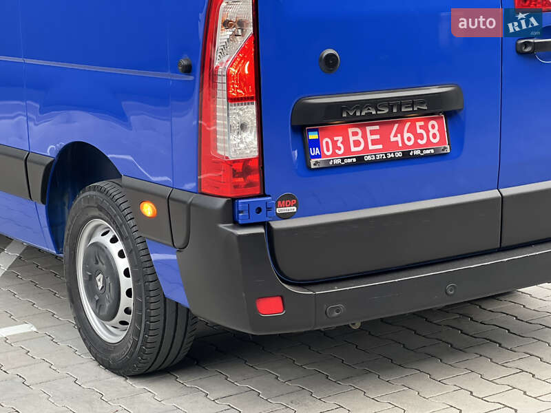 Вантажний фургон Renault Master 2020 в Дубні