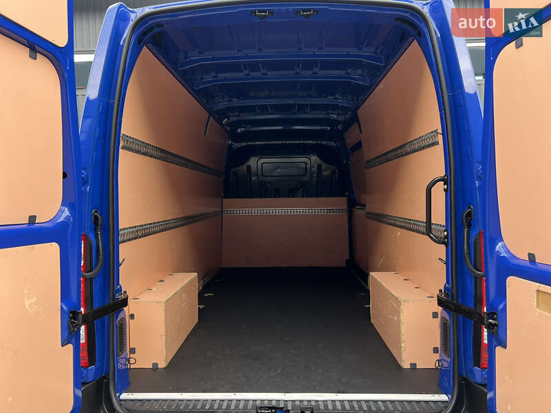 Вантажний фургон Renault Master 2020 в Дубні