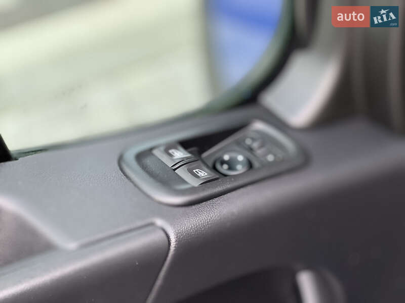 Вантажний фургон Renault Master 2020 в Дубні