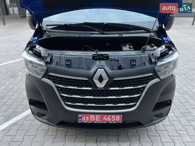 Вантажний фургон Renault Master 2020 в Дубні