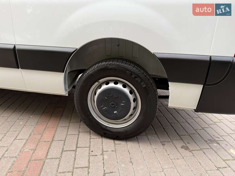 Грузовой фургон Renault Master 2021 в Киеве