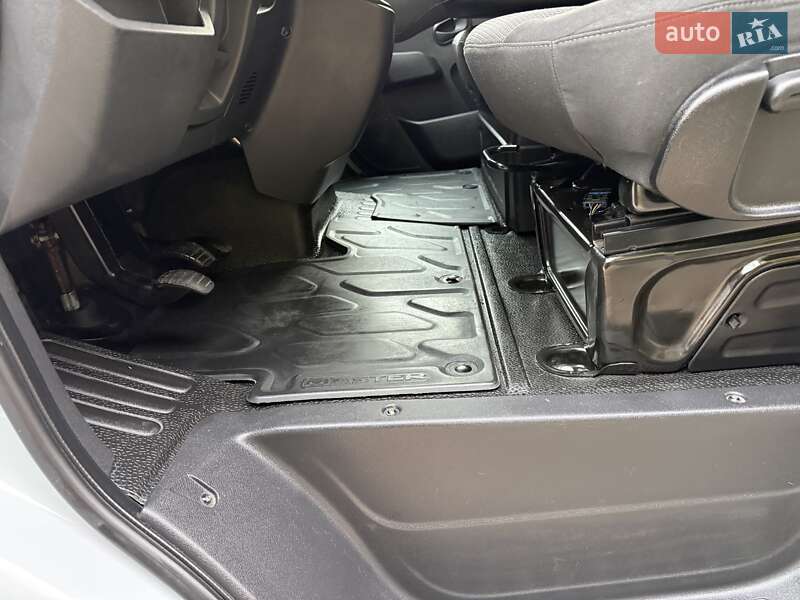 Грузовой фургон Renault Master 2021 в Киеве