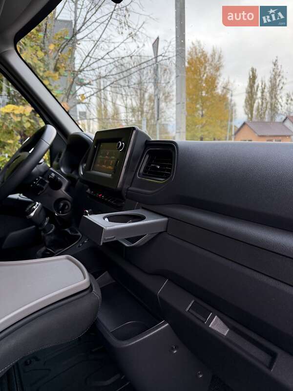 Грузовой фургон Renault Master 2021 в Киеве