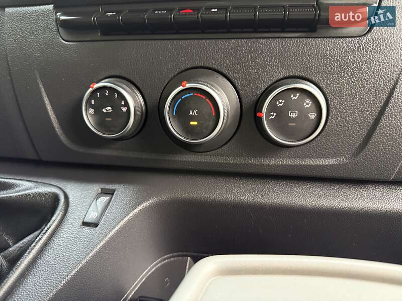 Грузовой фургон Renault Master 2021 в Киеве