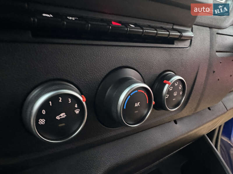 Грузовой фургон Renault Master 2021 в Ровно