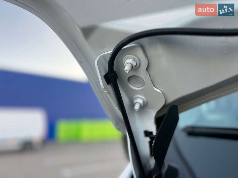 Грузовой фургон Renault Master 2023 в Дубно фото 84 Грузовой фургон Renault Master 2023 в Дубно