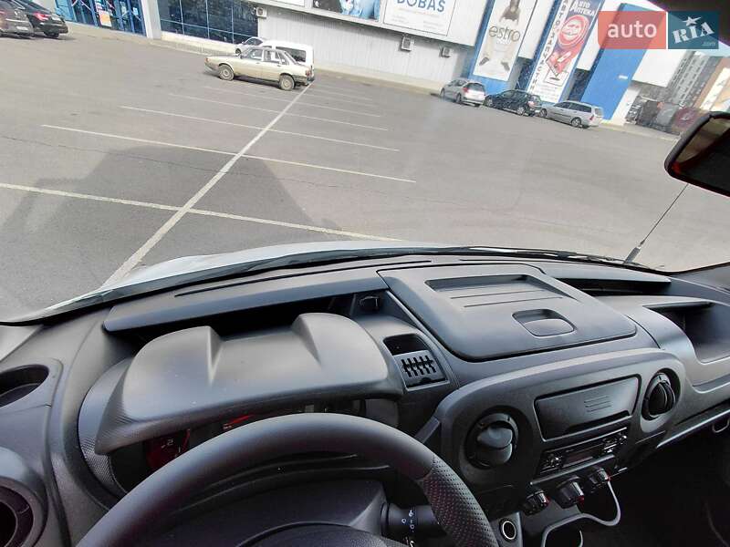 Тентований Renault Master 2018 в Ковелі