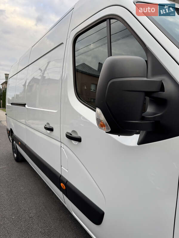 Грузовой фургон Renault Master 2022 в Ивано-Франковске
