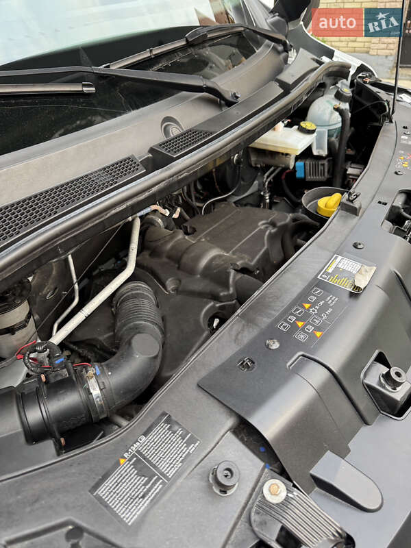 Грузовой фургон Renault Master 2022 в Ивано-Франковске